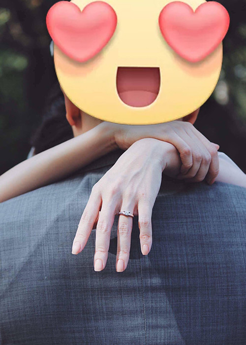 Thụy Anh vẫn quyết giấu kỹ hình ảnh và danh tính chồng. “Giấu kỹ lắm, chưa có lộ diện đâu. Khi nào tôi thích tôi sẽ khoe sau”, cô chia sẻ. Ảnh: FBNV