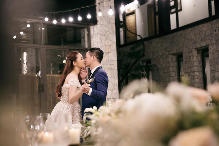 Ông xã của Phan Như Thảo thậm chí có những chia sẻ về đời tư mà trước đây anh gần như giữ kín.