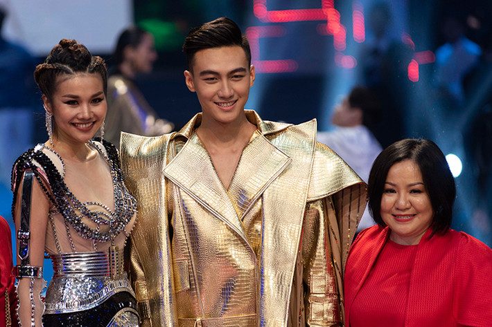 Cuộc thi The Face 2018 vừa khép lại với chiến thắng thuộc về Mạc Trung Kiên. Anh là thí sinh của đội siêu mẫu Thanh Hằng.