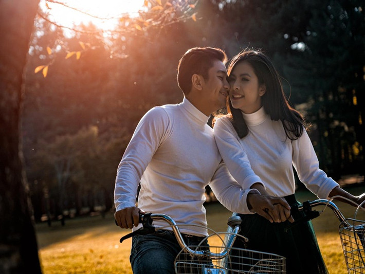 Vân Trang lê xe hoa vào tháng 1/2016. Ông xã của cô là một doanh nhân Việt kiều Australia tên Lê Quân.