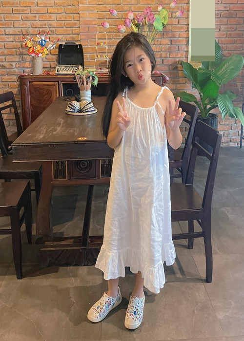 Con gái Mai Phương sống cùng hai bảo mẫu. Khi Phùng Ngọc Huy về Việt Nam, bé Lavie cùng ba về nhà ông bà nội.
