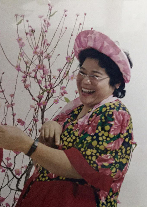 Minh Vượng khoe hình ảnh trong chuyến lưu diễn ở Đức vào năm 2000.