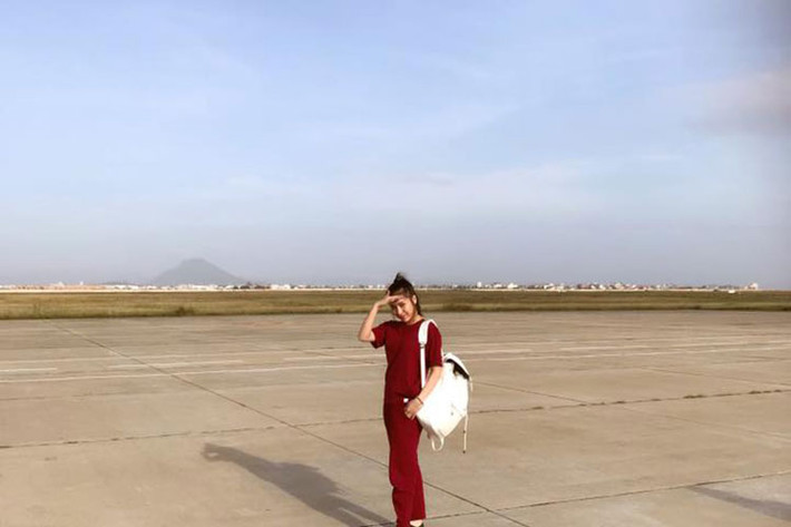 Á hậu Khánh Phương tâm sự: “Ước gì có ai đó nói với em: “Anh không cần em phải lớn. Anh chỉ cần, em ở bên cạnh anh thôi”.