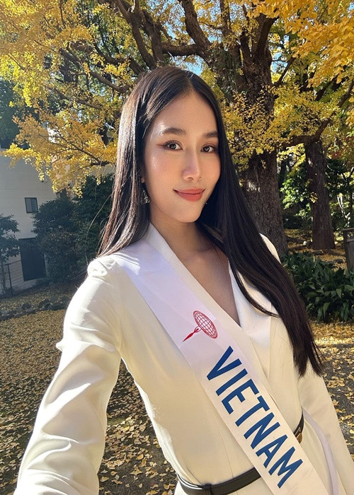 Theo sau Phương Anh trong bảng bình chọn khu vực châu Á - châu Đại Dương là các đại diện Philippines và Indonesia.