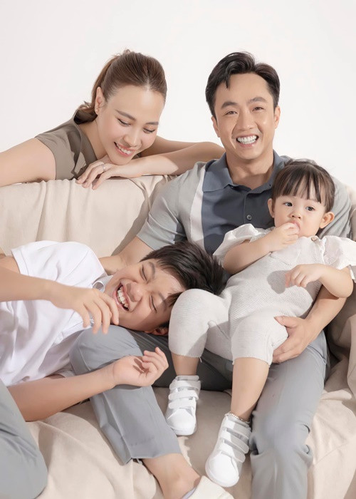 Đàm Thu Trang vẫn hết mực yêu thương con trai riêng của Cường Đô la.