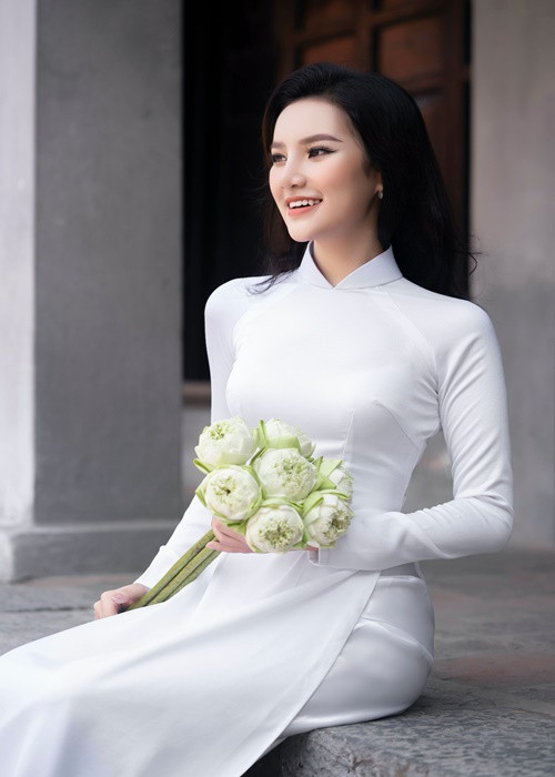 Người đẹp cho biết, cô chuẩn bị sức khỏe tốt, những kiến thức về điểm đến, văn hóa, lịch sử để quảng bá, giới thiệu hình ảnh Việt Nam tới bạn bè khắp nơi trên thế giới. Ảnh: BTC