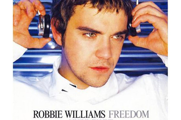 Năm 1996, Robbie khởi nghiệp solo thành công với ca khúc “Freedom”. Ngoài Freedom, anh còn có nhiều bản hit như "Feel", "Angeles", "Let me entertain you"...Ảnh: Ebay