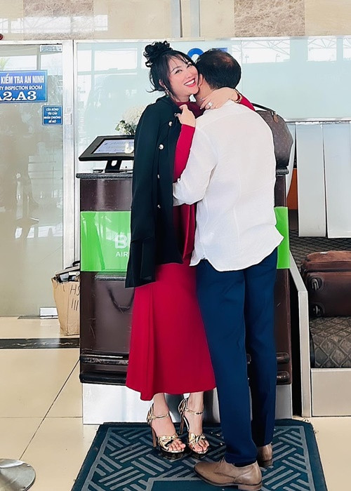 Phi Thanh Vân đang hẹn hò. Bạn trai của nữ diễn viên hiện tại chưa lộ diện hoàn toàn.