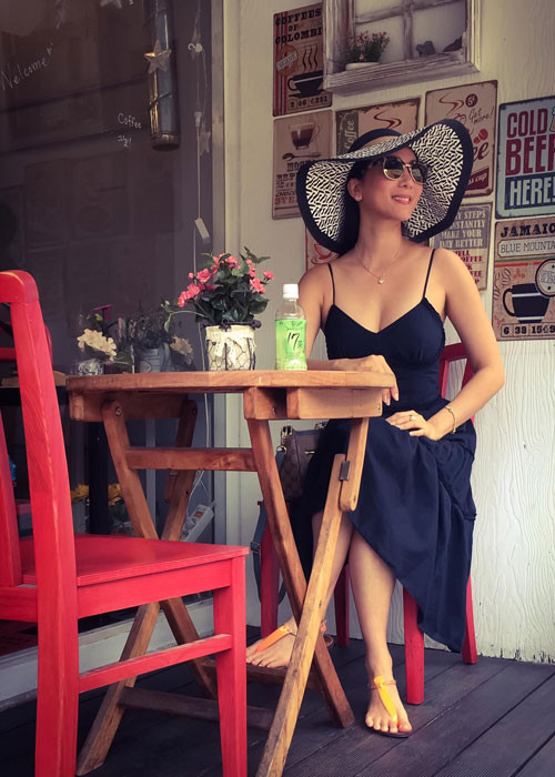 Kỳ Duyên khoe ảnh đi món ăn Việt ở một quán cafe phương Tây tại Hàn Quốc.
