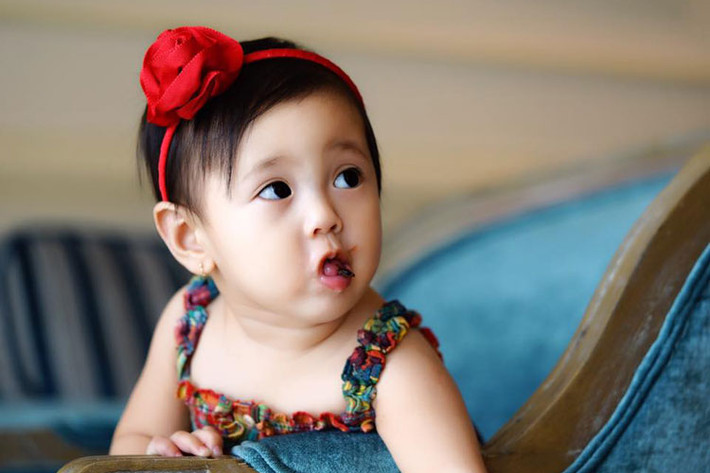Không ít người cho rằng, bé Viann sẽ trở thành một mỹ nhân lúc trưởng thành bởi cô nhóc thừa hưởng những nét đẹp của mẹ.