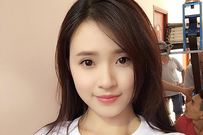 Nữ diễn viên phim “Thiên mệnh anh hùng” hiện đang rất chú tâm cho việc ghi hình khi tái xuất showbiz.