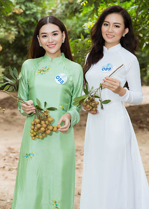 Bạn thân của Bản Hân cuốn hút người đối diện bởi gương mặt xinh đẹp, đôi mắt to, sống mũi cao.