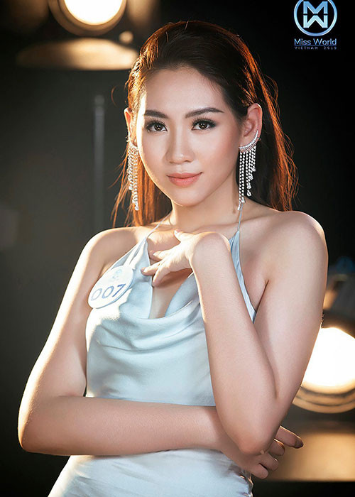 Ái Xuân đến từ Kiên Giang. Gương mặt lẫn vóc dáng của cô đều được khen ngợi.