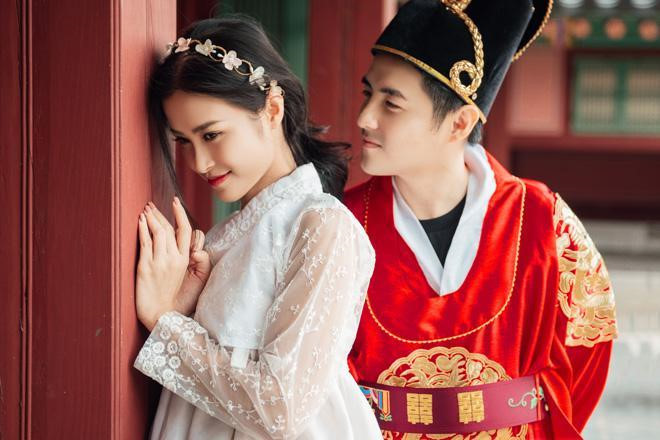 Cùng chia sẻ niềm vui, hạnh phúc, cùng trải qua khó khăn thử thách, "cặp đôi vàng" của showbiz khiến khán giả không khỏi mong đợi một cái kết viên mãn.
