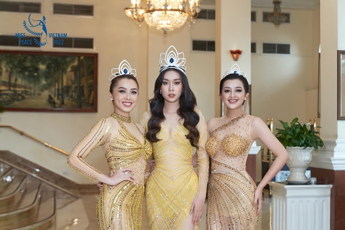 Ở Miss Peace Vietnam 2022, Trần Thị Ban Mai đăng quang, Nguyễn Ngọc Khánh Tiên giành danh hiệu á hậu 1, vượt mặt Gia Hân. Ảnh: FB Gia Hân.
