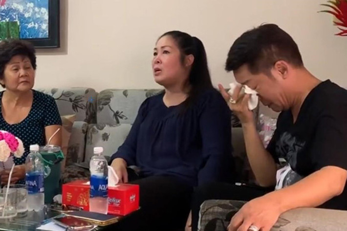 Về phía nghệ sĩ Hồng Vân, cô tâm sự, sau khi nghĩ bằng mọi giá đưa Anh Vũ về nước, cô đã xin phép mẹ của Anh Vũ để đứng lên kêu gọi quyên góp. "Sau một hồi má anh Vũ đồng ý, tôi mới dám lên kêu gọi", nữ nghệ sĩ khẳng định.