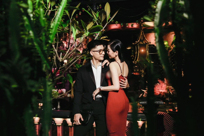 Lệ Quyên sở hữu body nuột nà, bảo sao bạn trai kém 12 tuổi mê mẩn.