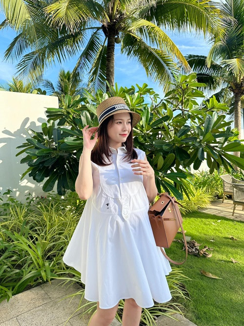 Sam chia sẻ, hiện tại sức khỏe của cô ổn định và bản thân rất mong chờ ngày được chào đón thiên thần nhỏ của mình.