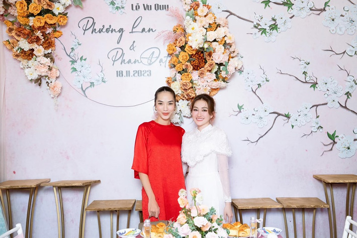 Trong đám cưới của Phương Lan tháng 11/2023, Thoại Tiên, Lan Ngọc và Thùy Anh đều góp mặt.