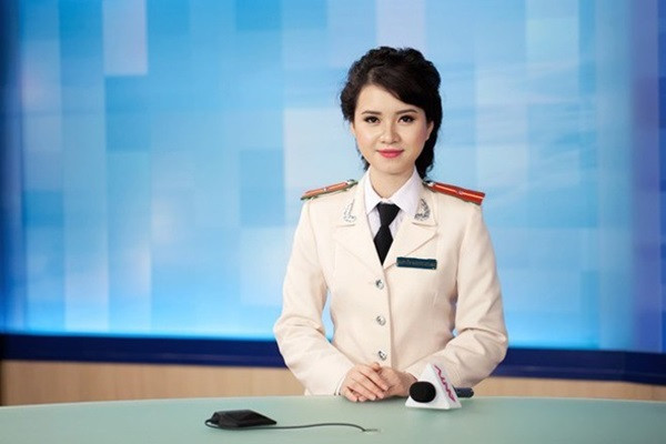 Cô là nữ MC, Biên tập viên của kênh truyền hình ANTV. Thường xuyên xuất hiện với vai trò là người dẫn chương trình quen thuộc của bản tin An ninh ngày mới, Thời sự an ninh...