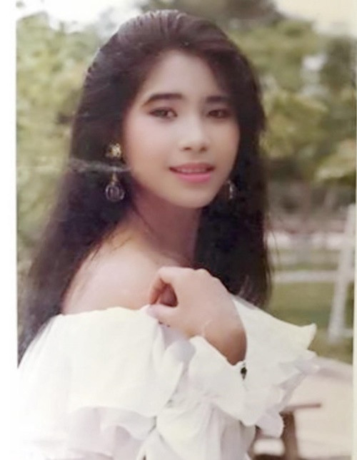 Hình ảnh Lý Hương khi nổi tiếng cách đây nhiều năm. Ảnh: FB Lý Hương.