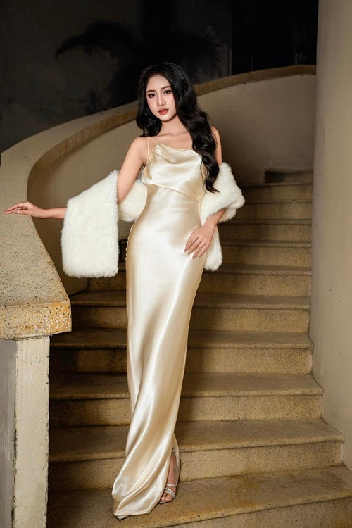 Trúc Linh sẽ chăm chút để làn da mịn màng gợi cảm hơn.