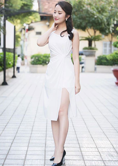 Tình mới tình đồn của Phan Thành có khả năng chơi đàn piano. Trên trang cá nhân, cô thường xuyên đăng tải clip đánh đàn piano được nhiều người khen ngợi.