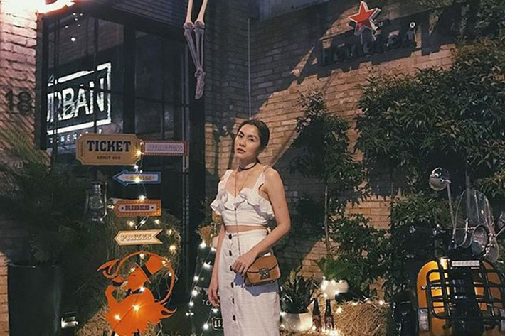 Tăng Thanh Hà háo hức đón lễ hội Halloween là một trong những tin tức sao Việt trong ngày 29/10.