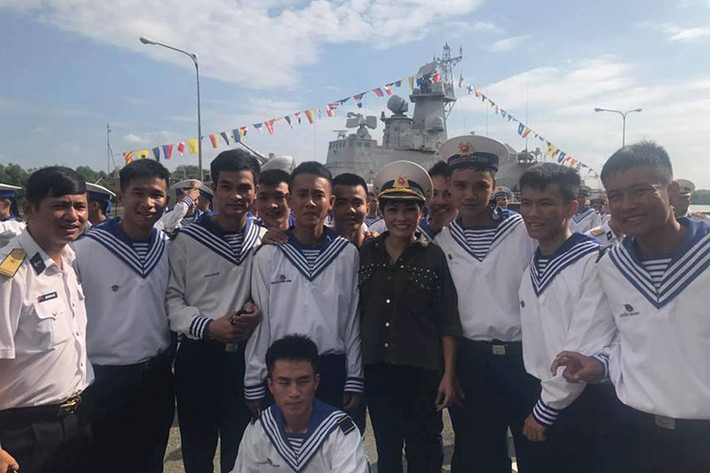 Phương Thanh tham gia chương trình Chúng tôi là chiến sĩ.