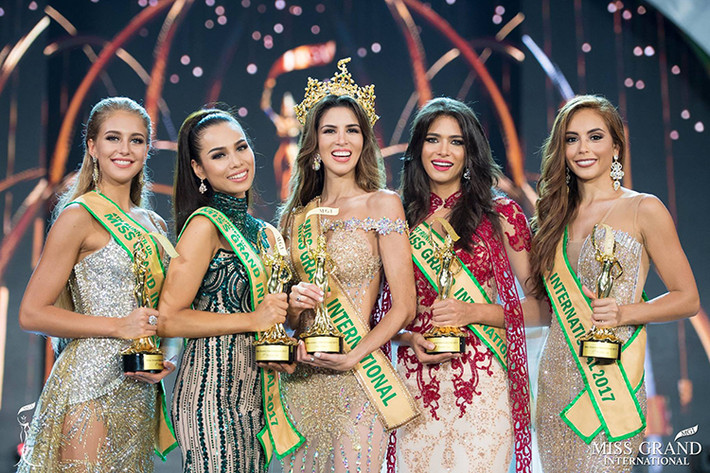 Đại diện Peru đã vượt qua 76 thí sinh khác để giành vương miện. Chiến thắng của cô hoàn toàn thuyết phục. Ảnh: BTC