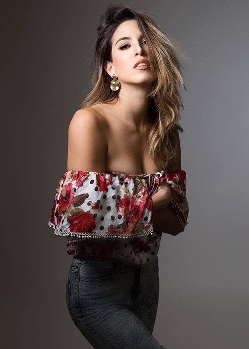 Xuất thân là người mẫu nên Hoa hậu Maria Jose Lara có kinh nghiệm catwalk và chụp ảnh. Ảnh: FBNV