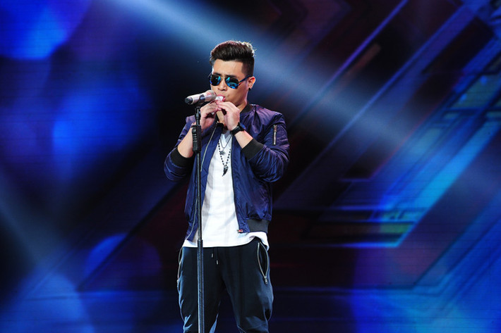 Giám khảo Thanh Lam nhận xét thí sinh có phong thái hát tự tin đến nỗi “hát như chạy show” chứ không phải là đi thi.