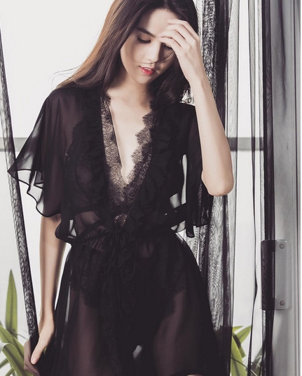 "Những mẫu người này, nếu có duyên được gặp trong đời, mong bạn khéo léo giữ gìn! Người thường chủ động chi tiền. Không phải vì giàu có, mà bởi họ quan trọng tình nghĩa ơn tiền bạc. Người hay nhường quyền lợi cho kẻ khác. Không phải vì khờ dại, mà bởi họ thẩm thấu được đạo lý sẻ chia. Người tình nguyện làm nhiều việc hơn tất cả. Không phải vì ngốc nghếch, mà bởi họ có tinh thần trách nhiệm cao. Người mở lời xin lỗi trước. Không phải vì thấy mình sai, mà bởi họ trân trọng mối quan hệ đó. Người ngỏ ý muốn giúp bạn. Không phải vì mắc nợ, mà bởi họ xem bạn như một người thân thiết nhất... Những mẫu người này, nếu có duyên được gặp trong đời, mong bạn khéo léo giữ gìn!