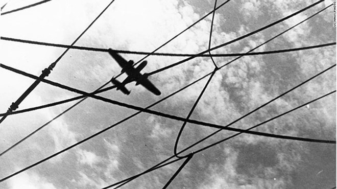 Có tất cả 11 phi hành đoàn nhảy dù an toàn. 4 chiếc B-25 đâm xuống đất. Chiếc máy bay còn lại được phi hành đoàn điều khiển bay sang Liên Xô thì hạ cánh an toàn. Trong số 80 thành viên của cuộc đột kích, có 3 người thiệt mạng trong hành động. Có 8 người bị bắt, trong đó 1 người bị bỏ đói đến chết trong một trại tù Nhật Bản và 3 người bị xử tử.