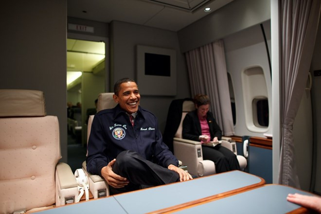 Chuyến đi đầu tiên của ông Obama trên chuyên cơ Không lực một.