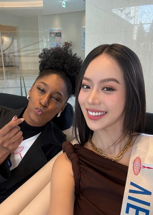 Sự thân thiện giúp Huỳnh Thị Thanh Thủy gây ấn tượng trong những ngày đầu tiên ở Miss International 2024.
