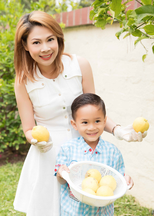 Đối với Thanh Thảo, điều quan trọng nhất là gia đình và sự bình an nên cô đã không còn quan tâm nhiều đến những điều nhỏ nhặt gây ảnh hưởng đến tâm lý.