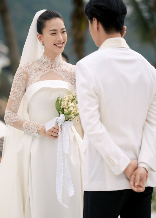 Ngày 8/5, cặp đôi tổ chức đám cưới tại Đà Nẵng. Ảnh: FBNV
