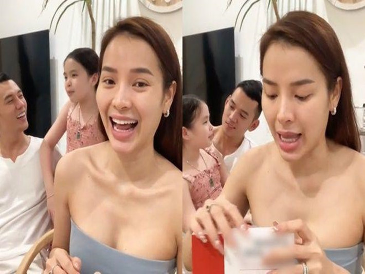 Gần đây, bị một cư dân mạng đá xéo nuôi con người ta, Lý Bình không trực tiếp đôi co hay lời qua tiếng lại với antifan mà trực tiếp ghim bình luận của người này lên hàng đầu để ai lướt qua cũng dễ dàng thấy được. Ảnh: Sức khỏe và đời sống