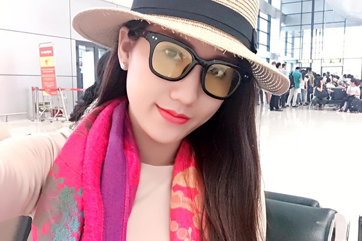 Trên trang cá nhân, Bảo Như chia sẻ khá nhiều ảnh đời thường. Không váy áo lộng lẫy như trên sân khấu, á hậu gốc Kiên Giang vẫn thu hút sự chú ý với vẻ trẻ trung, đầy rạng rỡ. (Ảnh: Facebook Bảo Như)