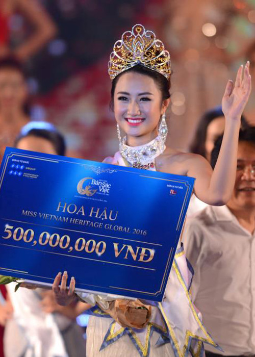 Trần Thị Thu Ngân đã đánh bại 38 nhan sắc xinh đẹp khác để giành ngôi vị cao nhất của cuộc thi mùa giải đầu tiên. (Ảnh Thể thao văn hóa)