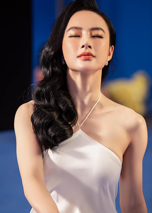 Người hâm mộ tấm tắc khen ngợi nhan sắc của nữ diễn viên trong loạt ảnh mới.