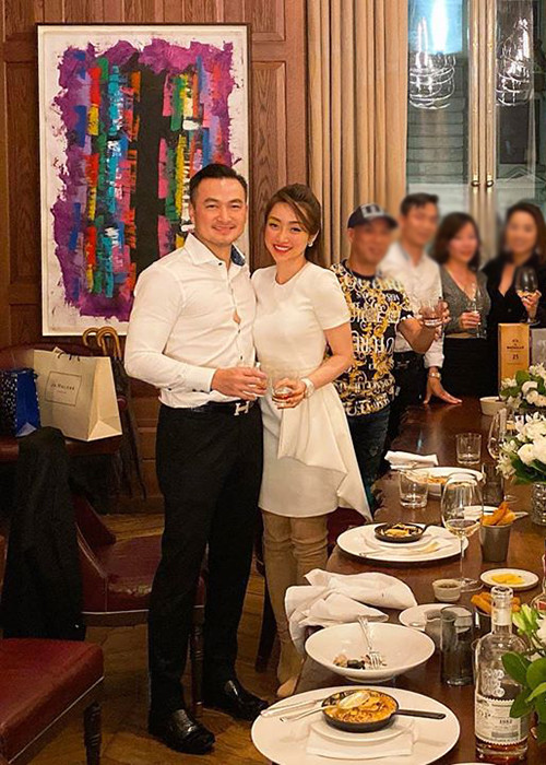 Bạn gái của Chi Bảo sở hữu nhan sắc xinh đẹp, gu thời trang trẻ trung không kém bất kì mỹ nhân Việt nào.