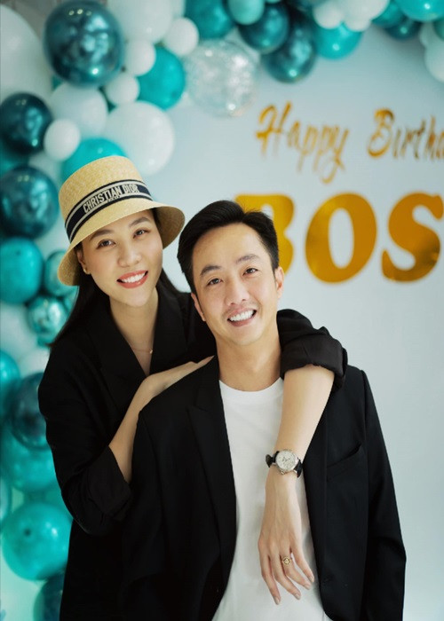 Cường Đô la ngày càng phong độ. Nhiều người cho rằng hôn nhân êm ấm bên Đàm Thu Trang là lý do anh ngày càng điển trai.
