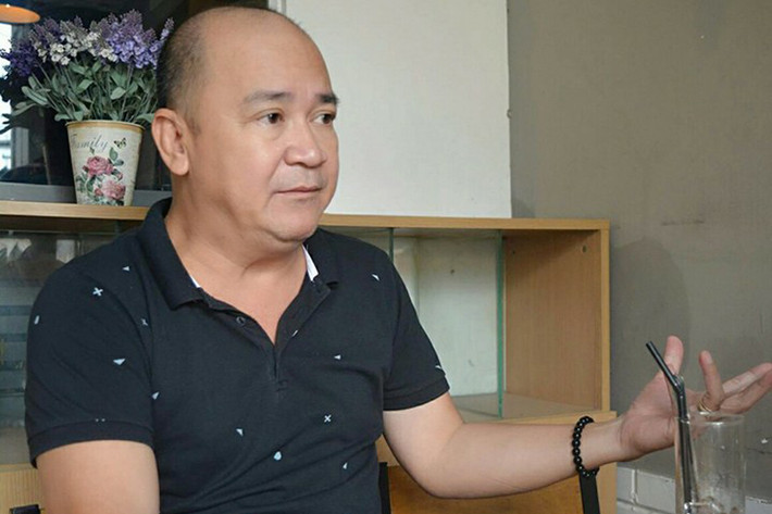 Vừa học, nghệ sĩ Hoàng Sơn vừa vất vả đi làm thêm. Sau khi ra trường, anh đóng vai quần chúng. Dù gặp không ít khó khăn khi bắt đầu sự nghiệp diễn nhưng Hoàng Sơn chưa bao giờ nản lòng. Ảnh: Người đưa tin