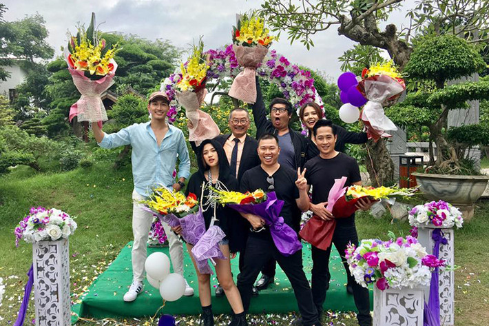 Đoàn làm phim “Ghét thì yêu thôi” hoàn thành những cảnh quay cuối cùng sau gần 4 tháng quay phim.