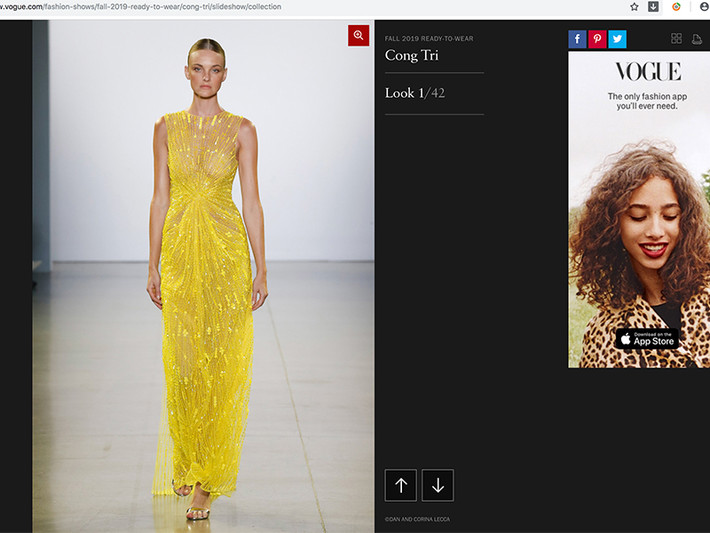 Tờ Vogue của Mỹ từng nhận định Công Trí là nhà thiết kế Việt duy nhất chạm đến đường biên thật sự của thời trang cao cấp với những sáng tạo khơi gợi cảm xúc người xem. Tờ Independent của Anh lại khẳng định anh đi tiên phong trong quá trình thay đổi diện mạo nền thời trang đương đại của Việt Nam. Ảnh: Pose