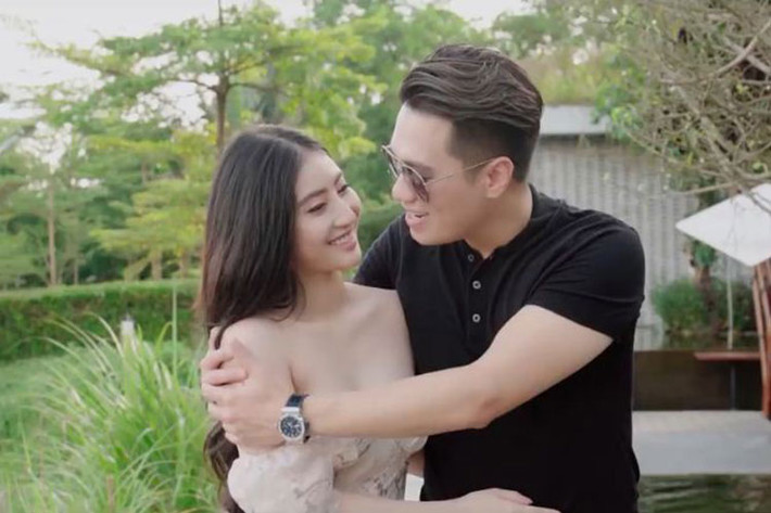 MV "Không thể thay thế" của Quang Hà hiện gây chú ý khi có sự tham gia diễn xuất của Việt Anh và Đới Bích Hạnh.