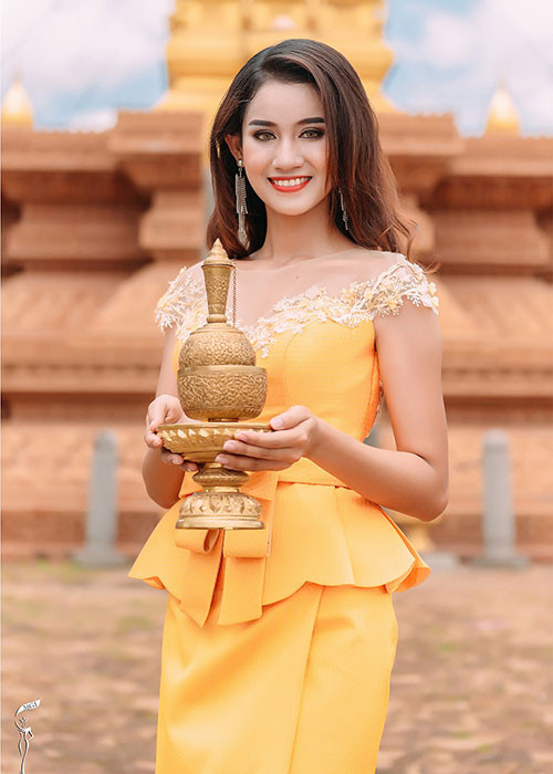 Hiện, ban tổ chức cuộc thi Hoa hậu Hòa bình Quốc tế chưa có bất động thái nào về nghi vấn bình chọn của người đẹp Campuchia.