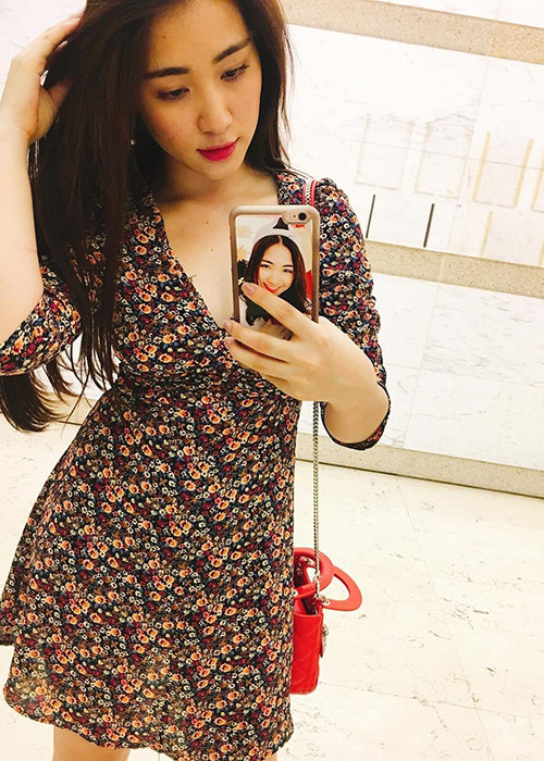 Vẻ ngoài xinh đẹp của Hòa Minzy nhận được lời khen ngợi từ đông đảo người hâm mộ. (Ảnh: FBNV)